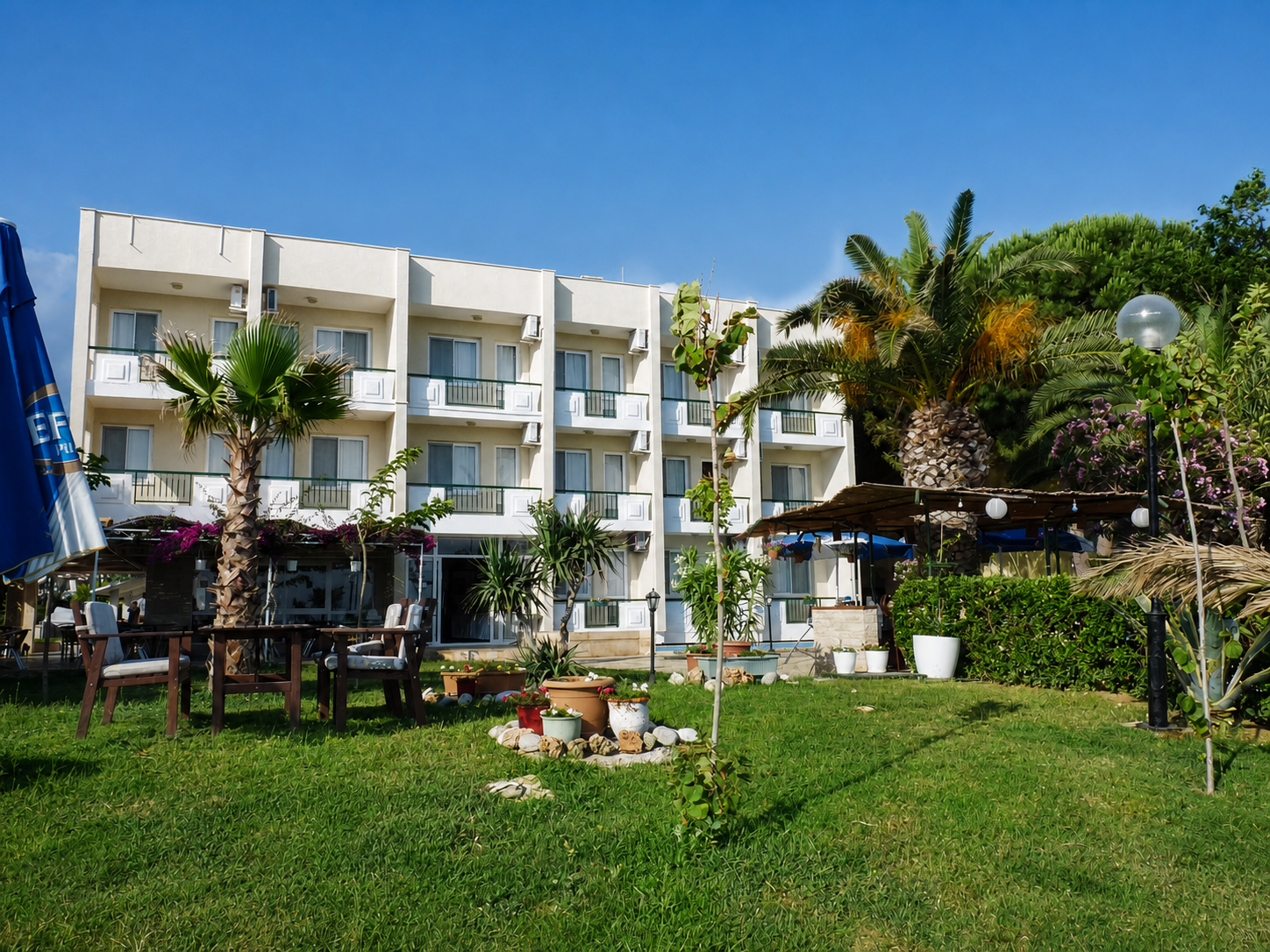 Palmiye Hotel · Beachfront